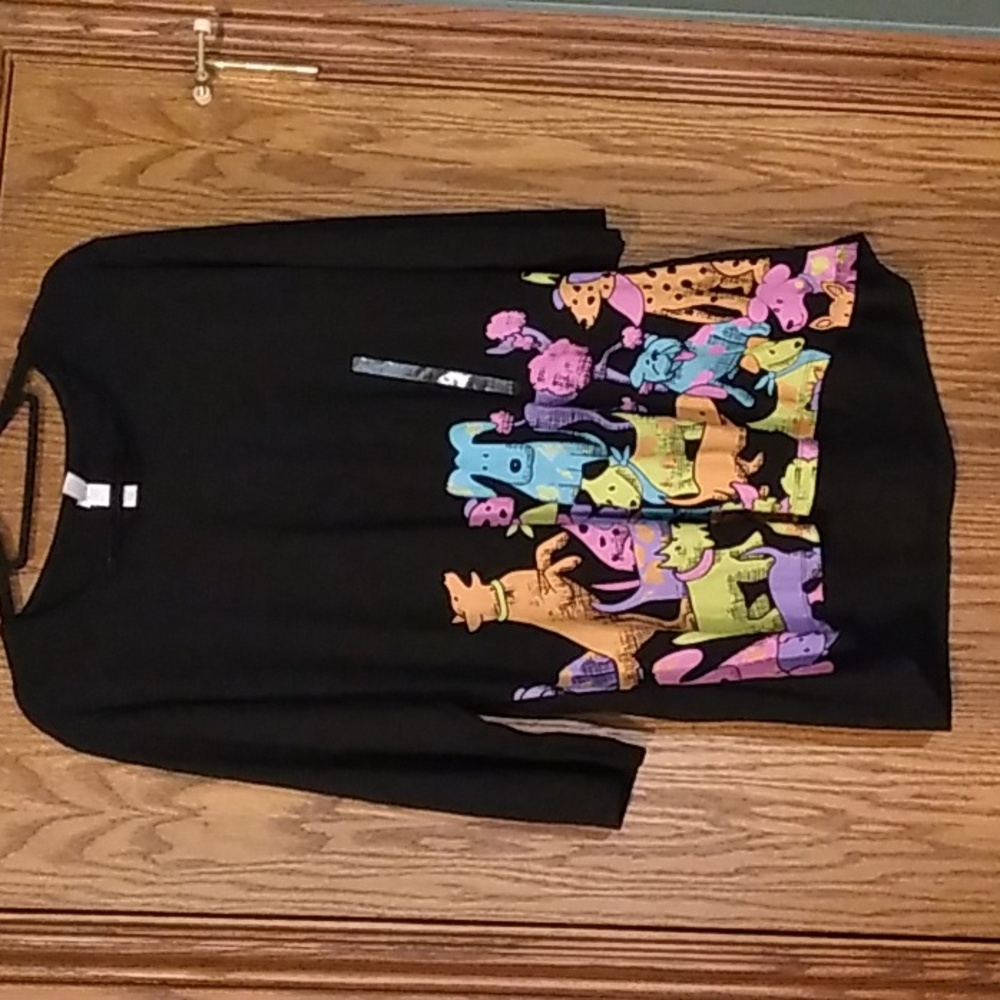 NWT Women's Mac & Belle 3/4 Sleeve Dog Top